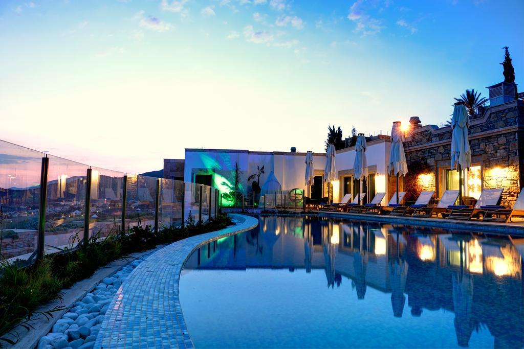 Regnum Escana Hotel 3*